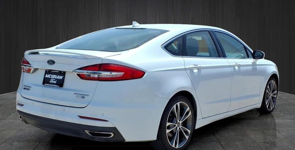 2020 Ford Fusion Titanium thumbnail 3