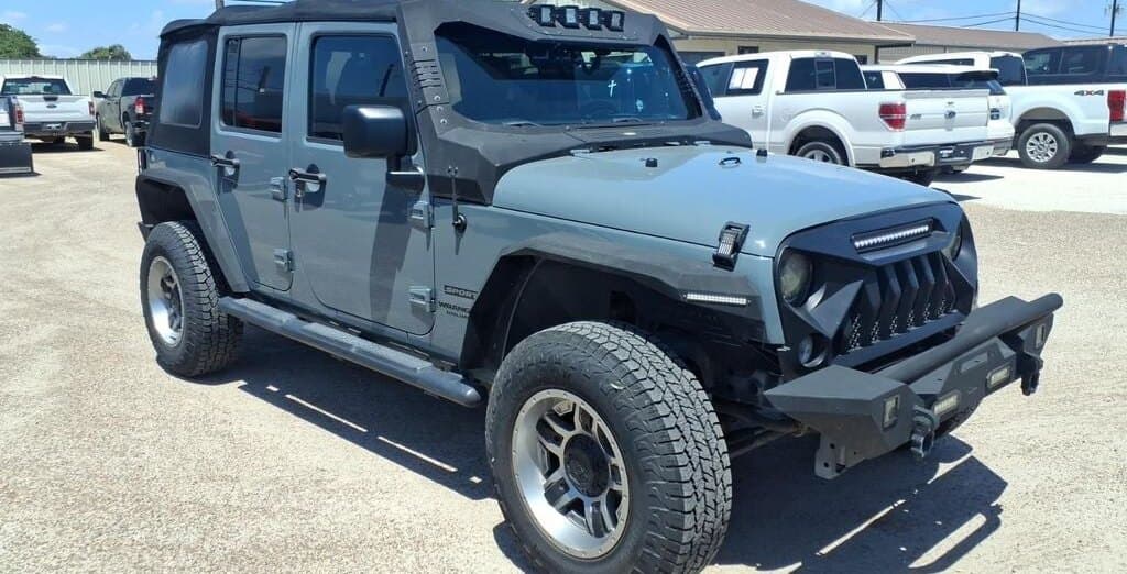 2015 Jeep Wrangler Sport thumbnail 8