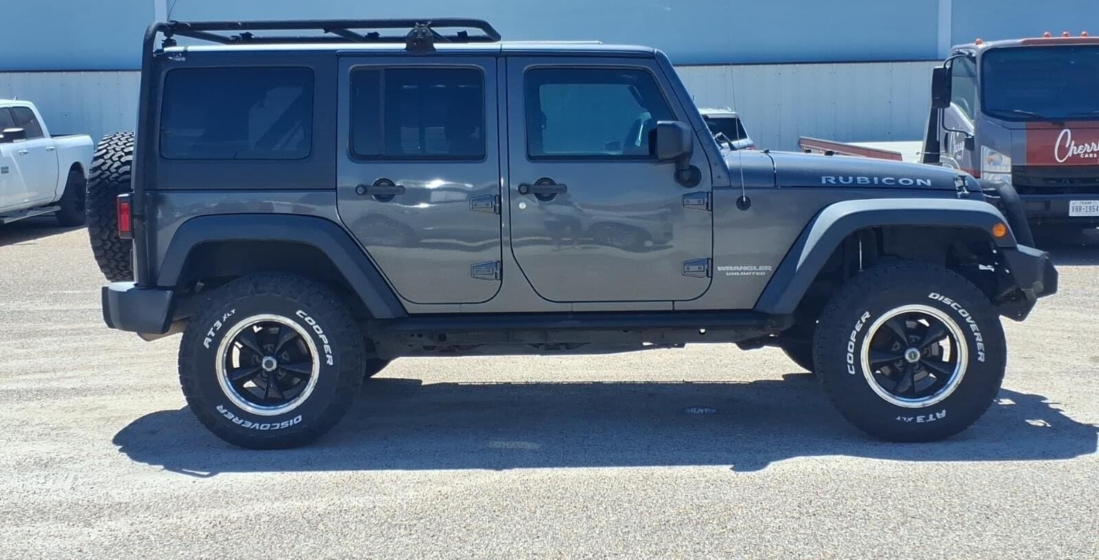 2017 Jeep Wrangler Rubicon thumbnail 6