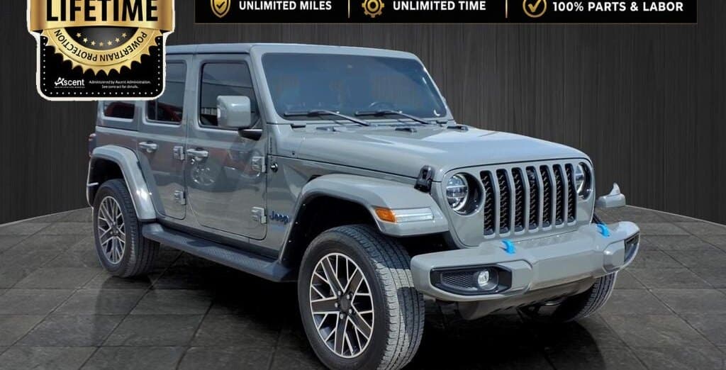 2022 Jeep Wrangler 4xe Unlimited Sahara High Altitude thumbnail 3