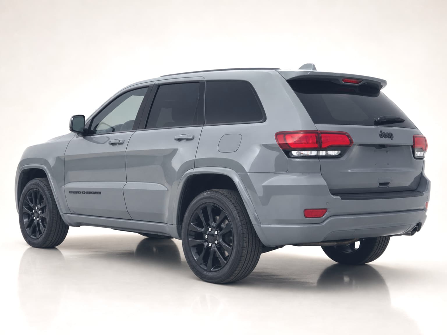 2020 Jeep Grand Cherokee Altitude thumbnail 5