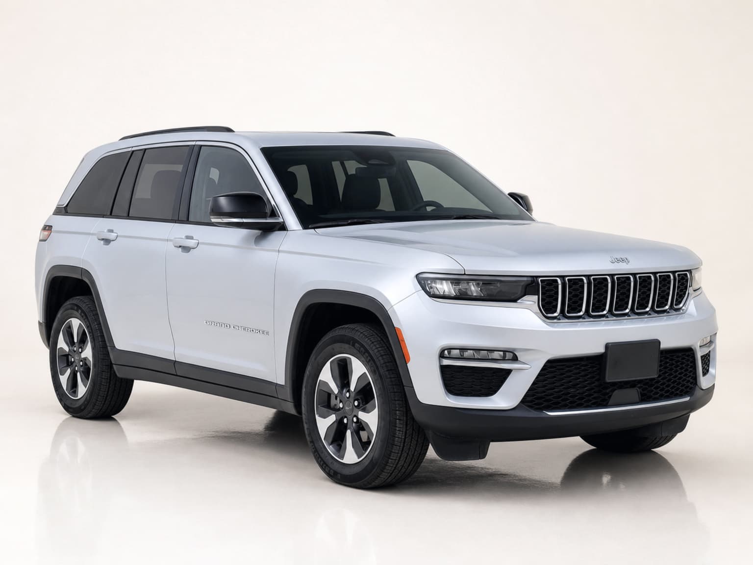 2022 Jeep Grand Cherokee 4xe 4xe thumbnail 3