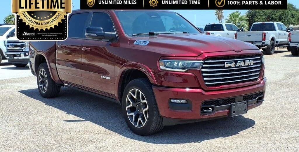 2025 RAM 1500 Laramie thumbnail 5