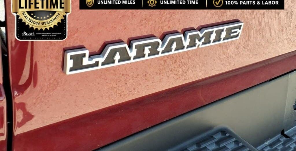 2025 RAM 1500 Laramie thumbnail 7