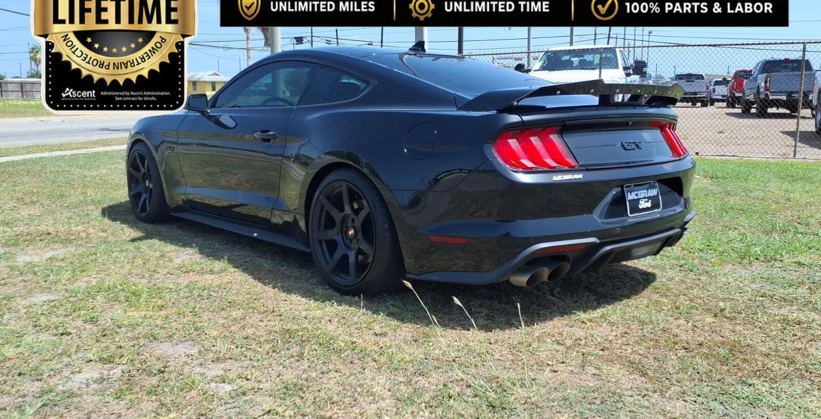2021 Ford Mustang GT Premium thumbnail 3