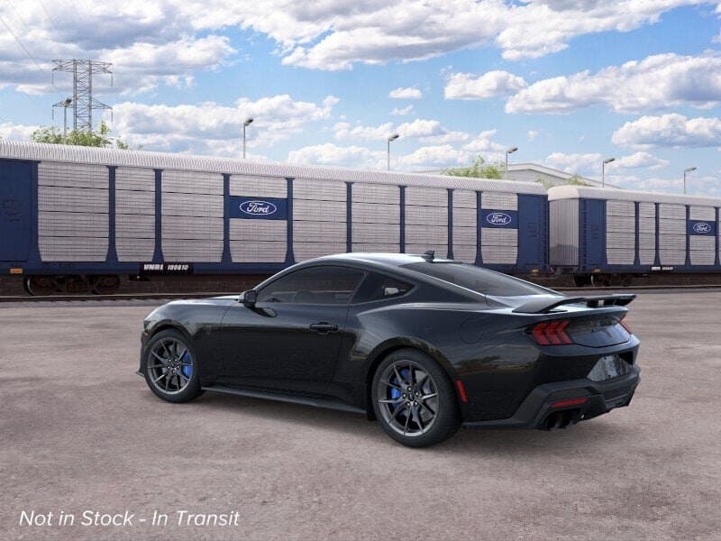 2026 Ford Mustang Dark Horse Premium thumbnail 4