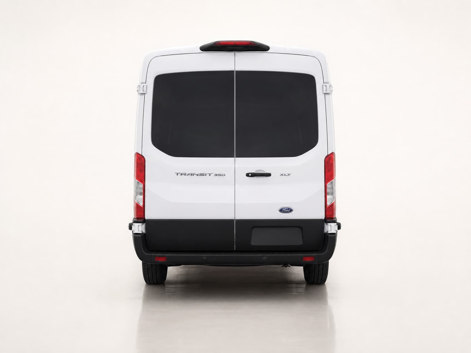 2026 Ford Transit Commercial Passenger Van XLT thumbnail 5