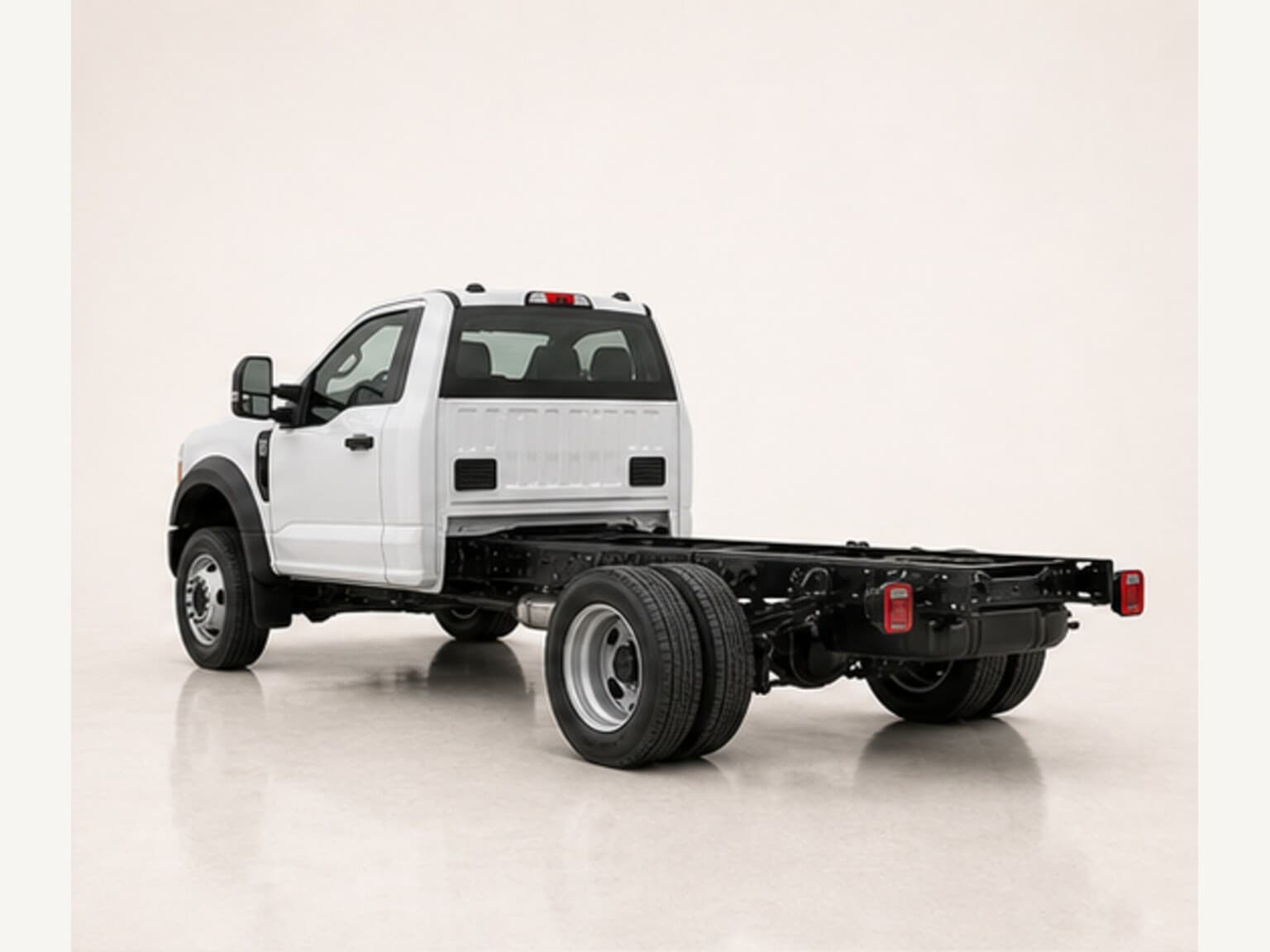 2026 Ford F-450 XL thumbnail 3