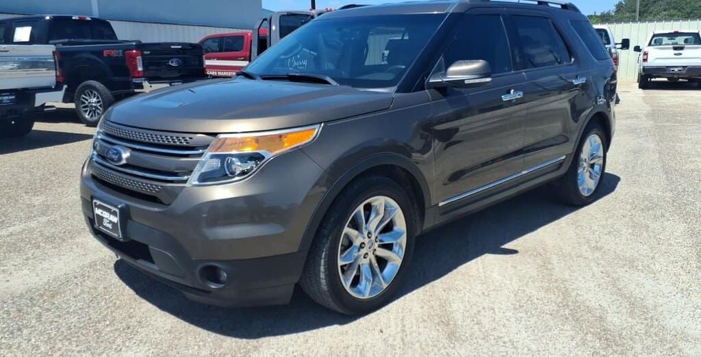 2015 Ford Explorer Limited, photo 1 of 12