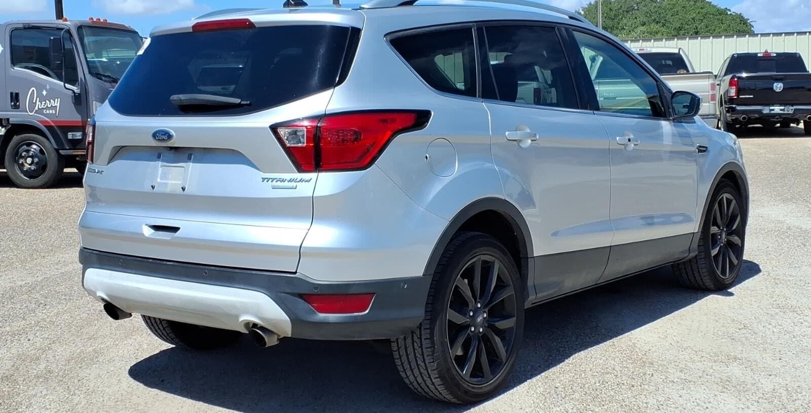 2019 Ford Escape Titanium thumbnail 5