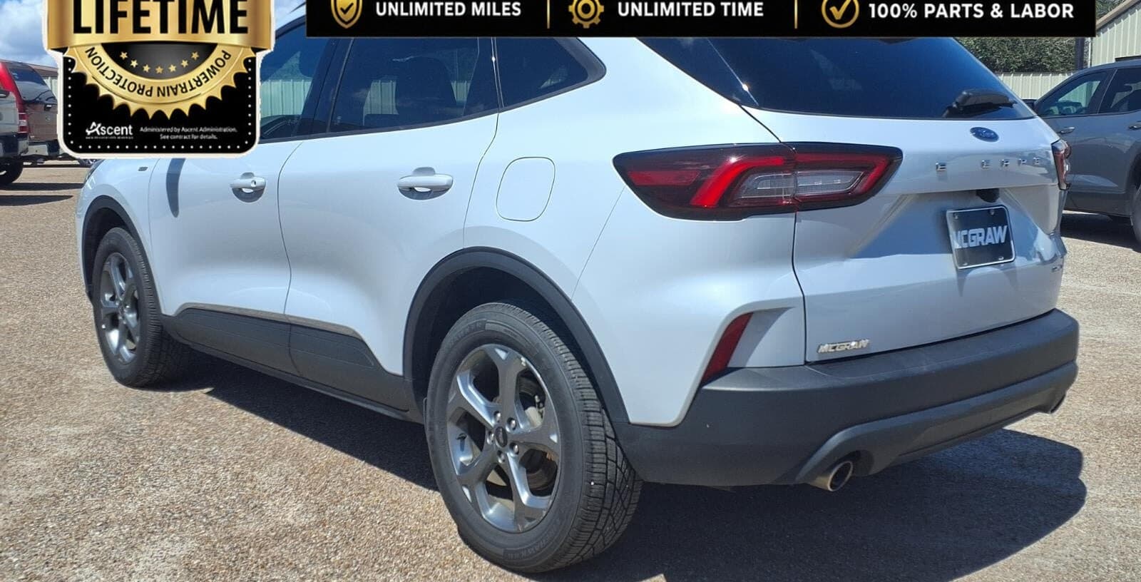 2025 Ford Escape ST-Line Select thumbnail 3