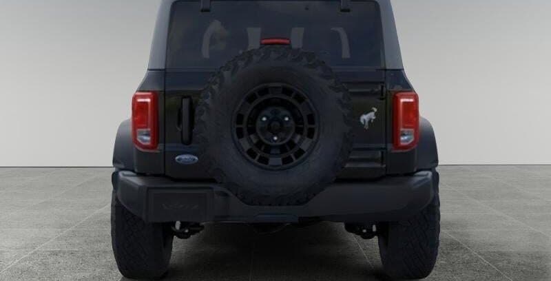 2026 Ford Bronco Base thumbnail 5