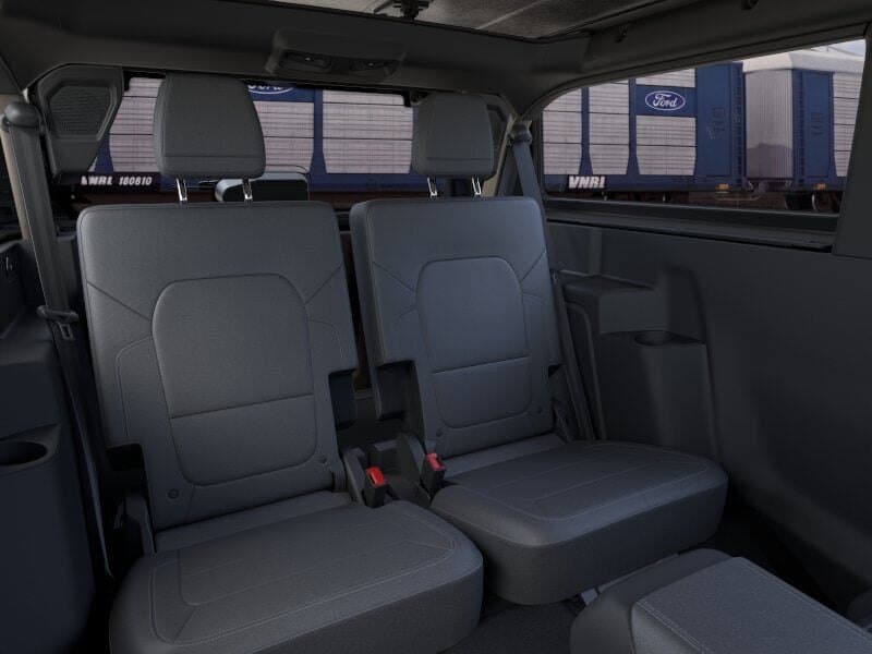 2026 Ford Bronco Badlands thumbnail 11