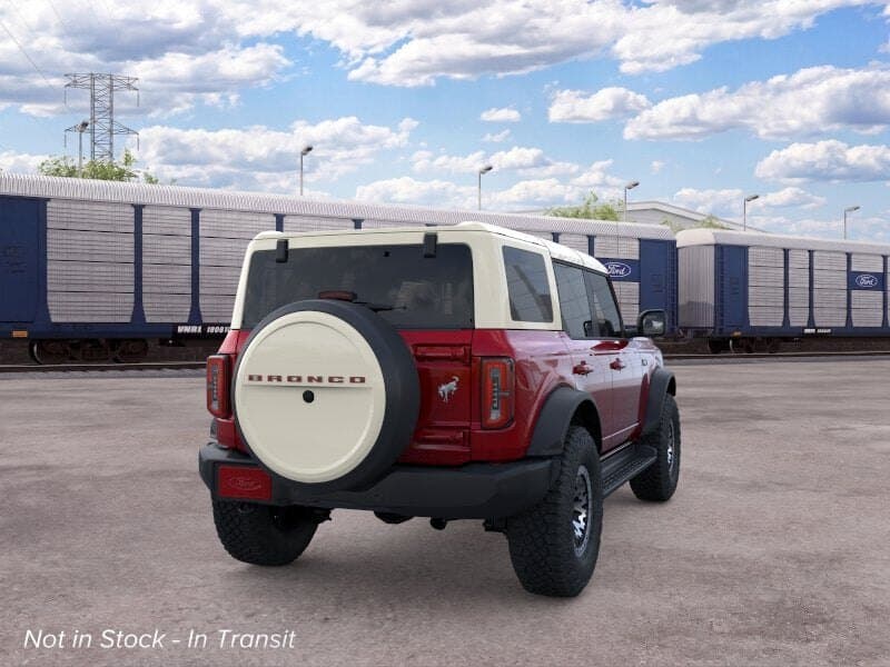 2026 Ford Bronco Outer Banks thumbnail 8