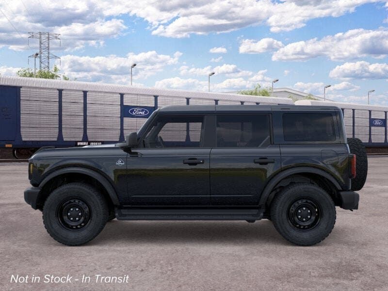 2026 Ford Bronco Outer Banks thumbnail 3