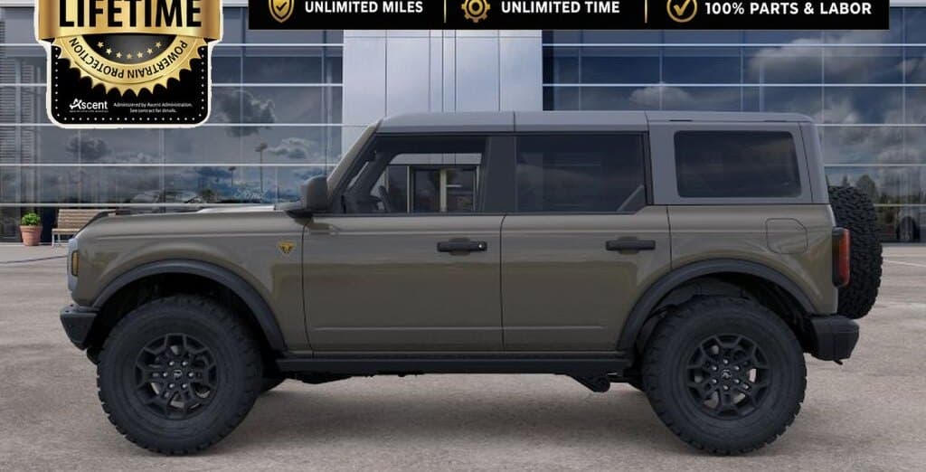 2026 Ford Bronco Badlands thumbnail 3