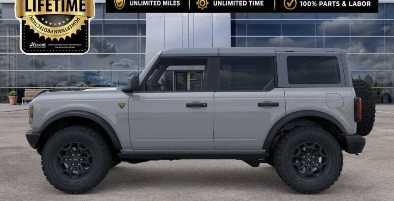 2026 Ford Bronco Badlands thumbnail 3
