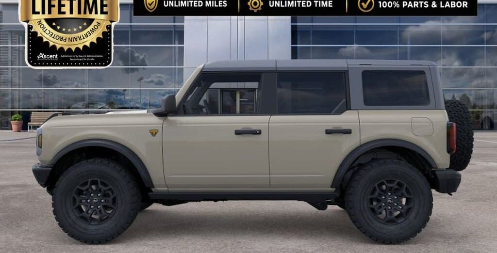 2026 Ford Bronco Badlands thumbnail 3