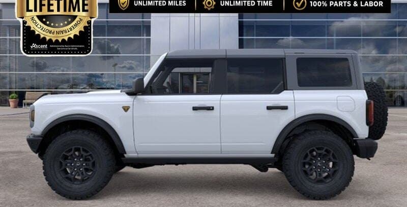 2026 Ford Bronco Badlands thumbnail 3