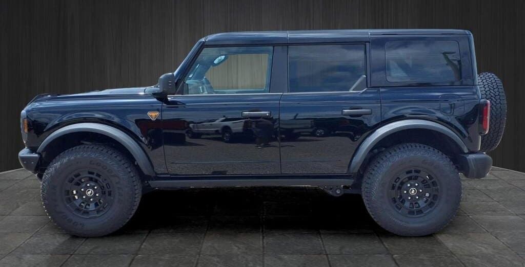 2026 Ford Bronco Badlands thumbnail 7