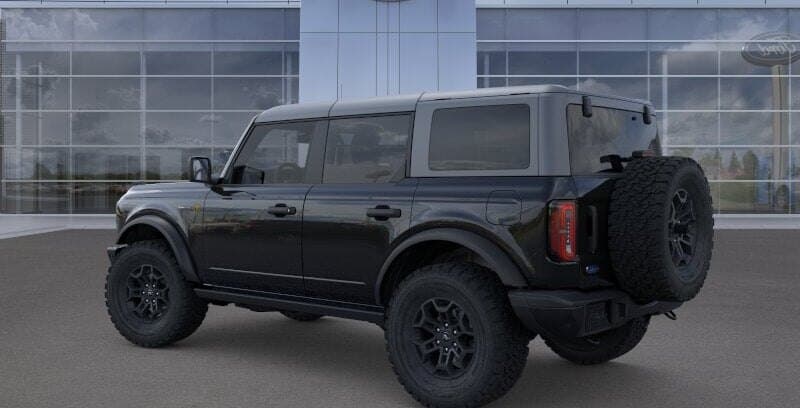 2026 Ford Bronco Badlands thumbnail 4