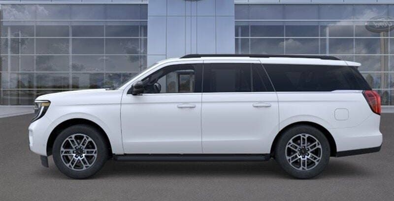 2026 Ford Expedition MAX Active thumbnail 3