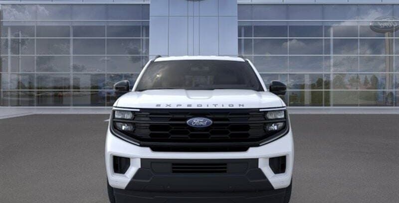 2026 Ford Expedition MAX Active thumbnail 6