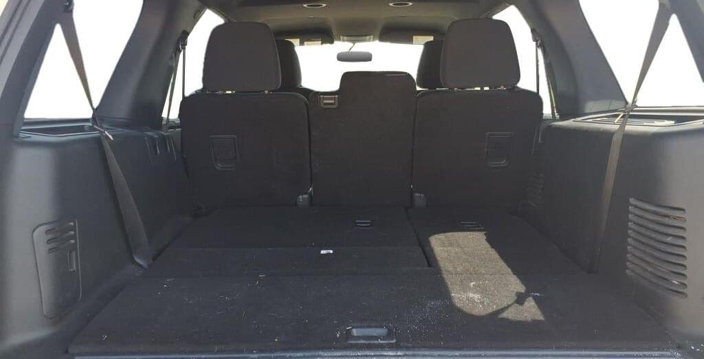 2017 Ford Expedition XLT thumbnail 5