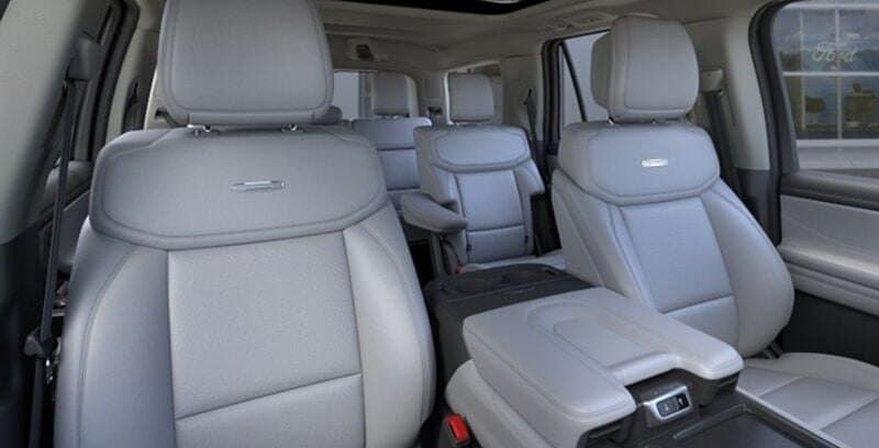 2026 Ford Expedition Platinum thumbnail 10