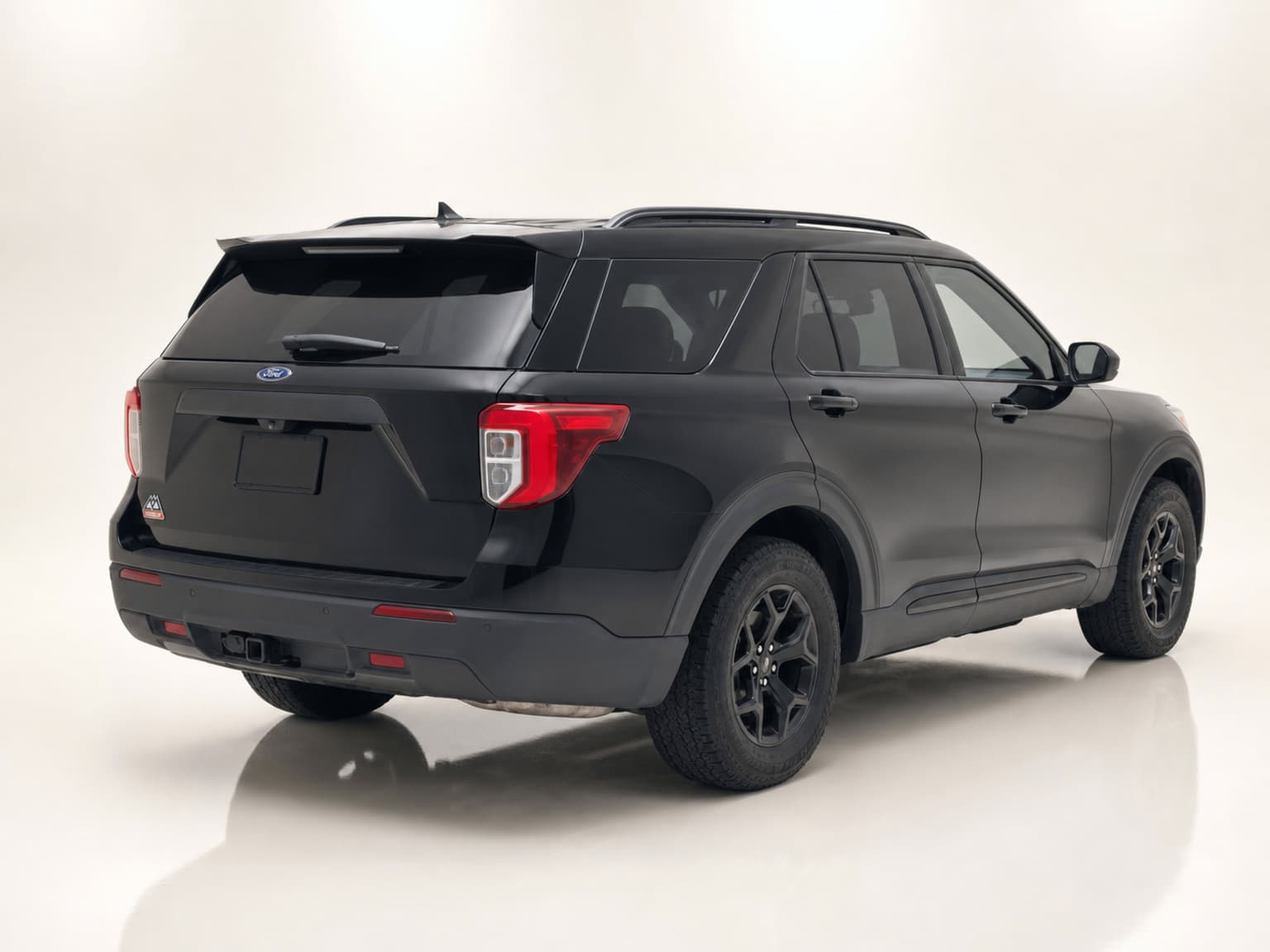 2021 Ford Explorer Timberline thumbnail 3
