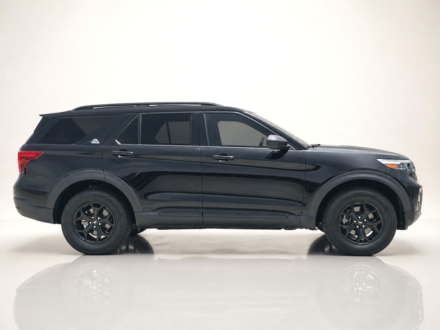 2021 Ford Explorer Timberline thumbnail 5