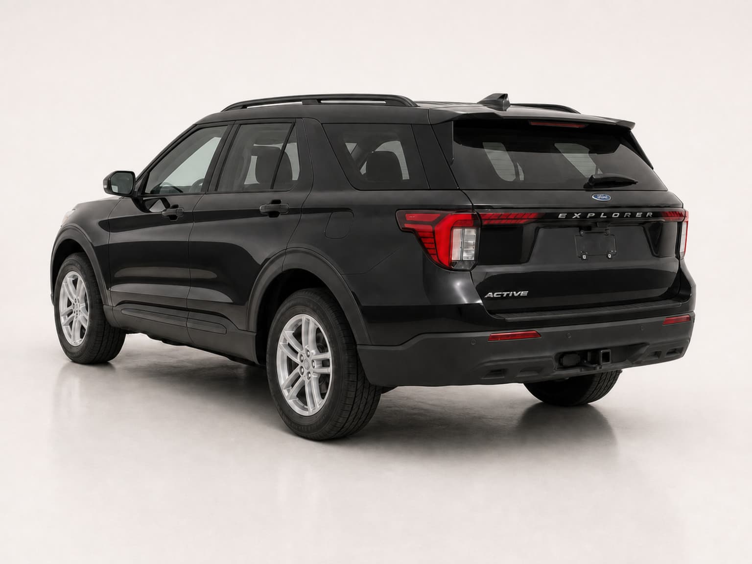 2026 Ford Explorer Active thumbnail 5