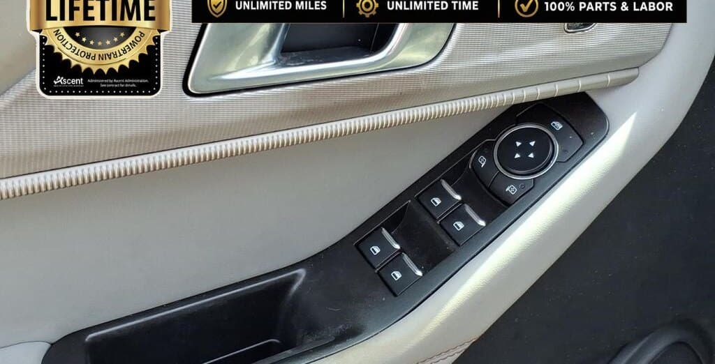 2025 Ford Explorer Active thumbnail 11