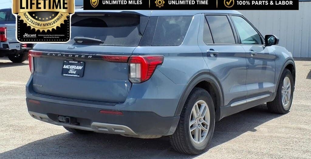 2025 Ford Explorer Active thumbnail 4