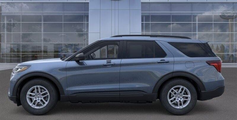 2026 Ford Explorer Active thumbnail 3