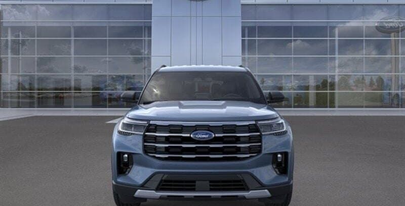 2026 Ford Explorer Active thumbnail 6