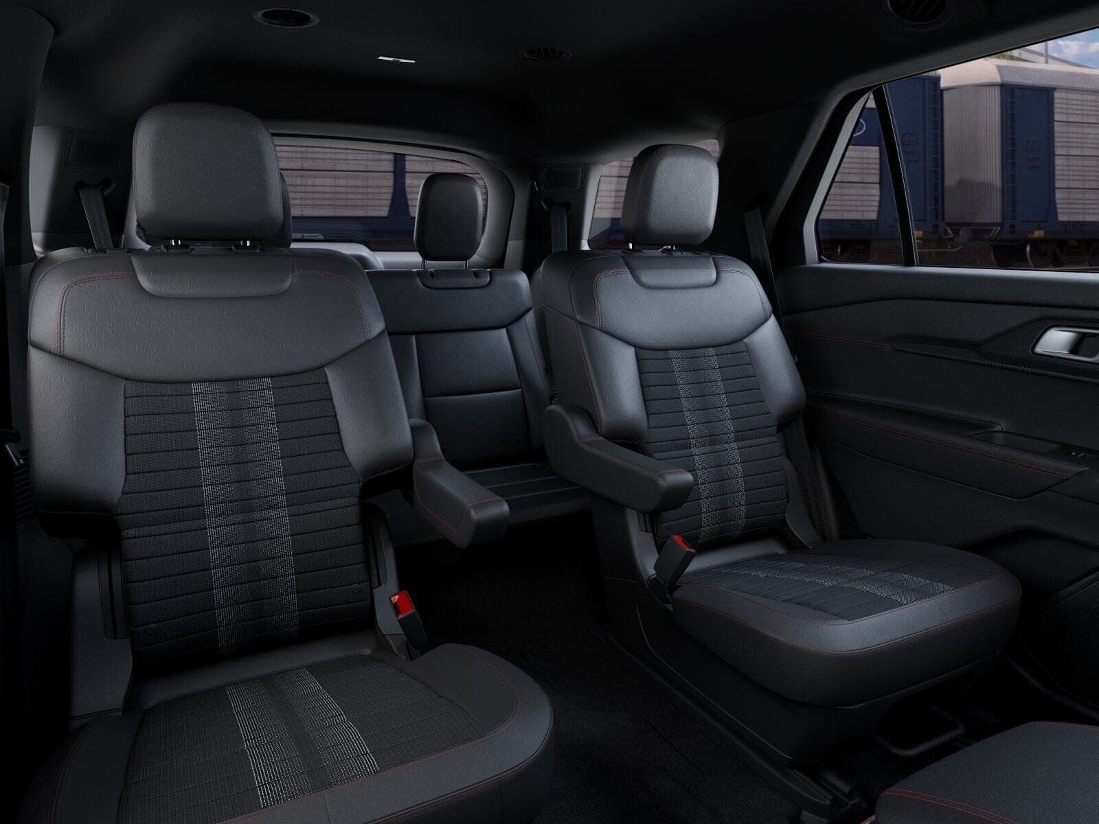 2027 Ford Explorer ST-Line thumbnail 11