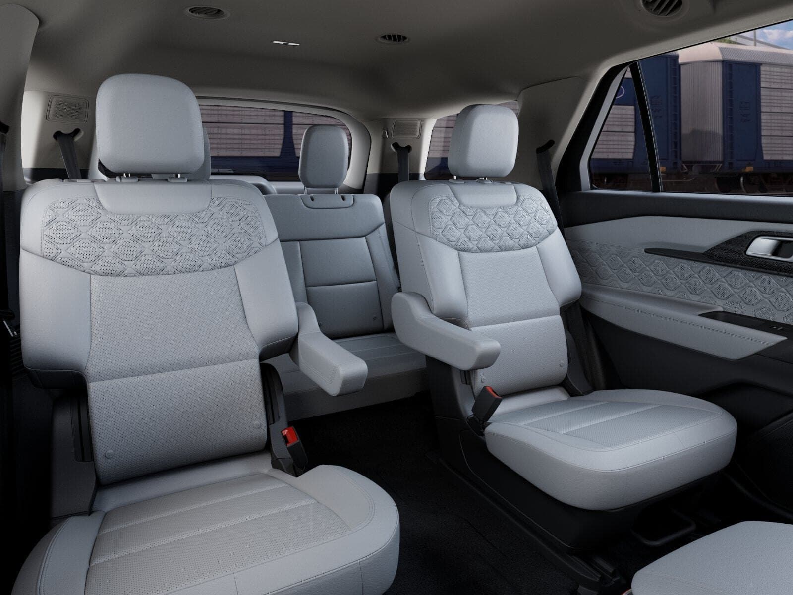 2027 Ford Explorer Platinum thumbnail 11