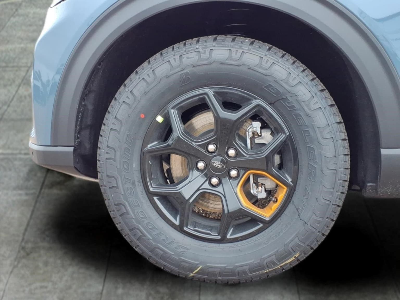 2026 Ford Explorer Tremor 4WD thumbnail 7