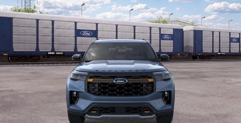 2026 Ford Explorer Tremor thumbnail 6
