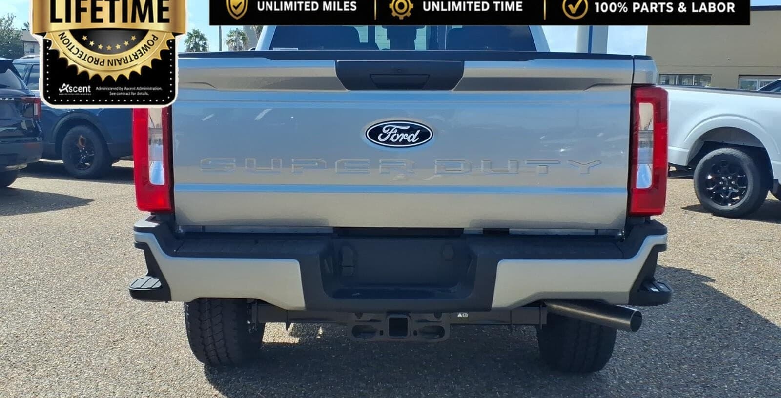 2027 Ford Super Duty F-250 XL thumbnail 4