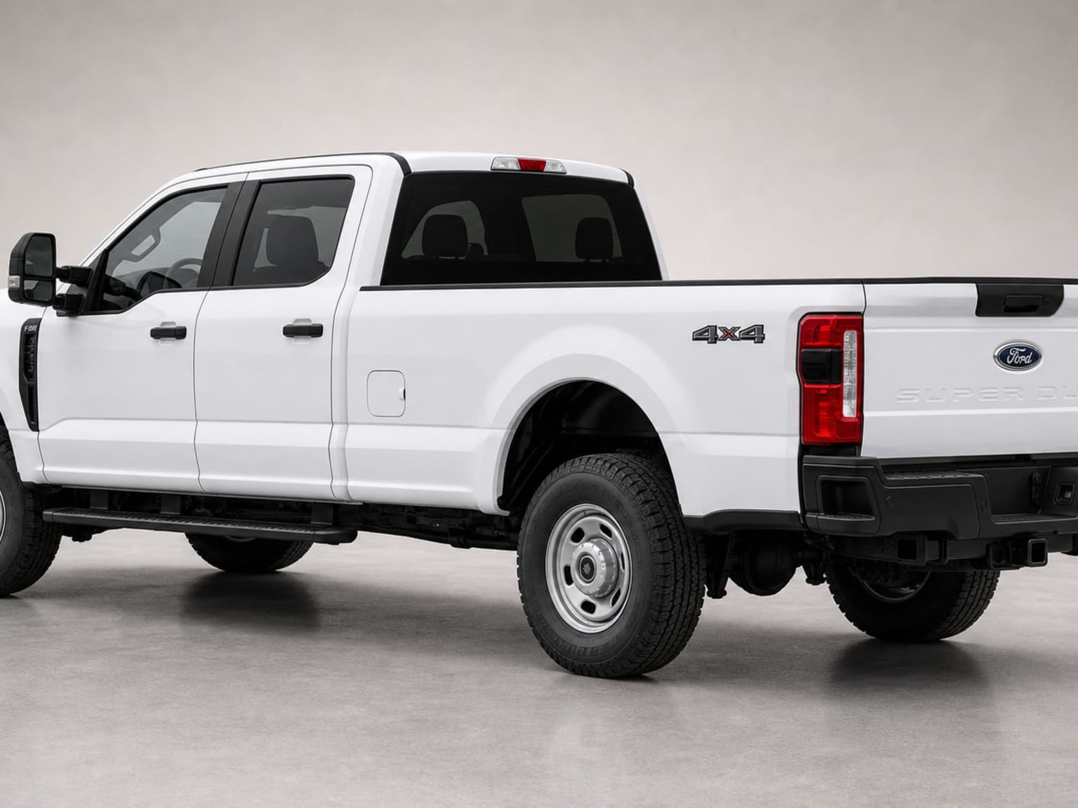2026 Ford Super Duty F-250 XL thumbnail 4