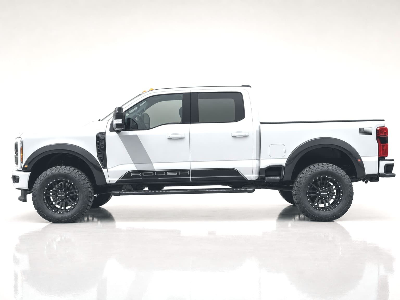 2026 Ford F-250 SD Lariat ROUSH OFF-ROAD PERFORMANCE PKG thumbnail 3