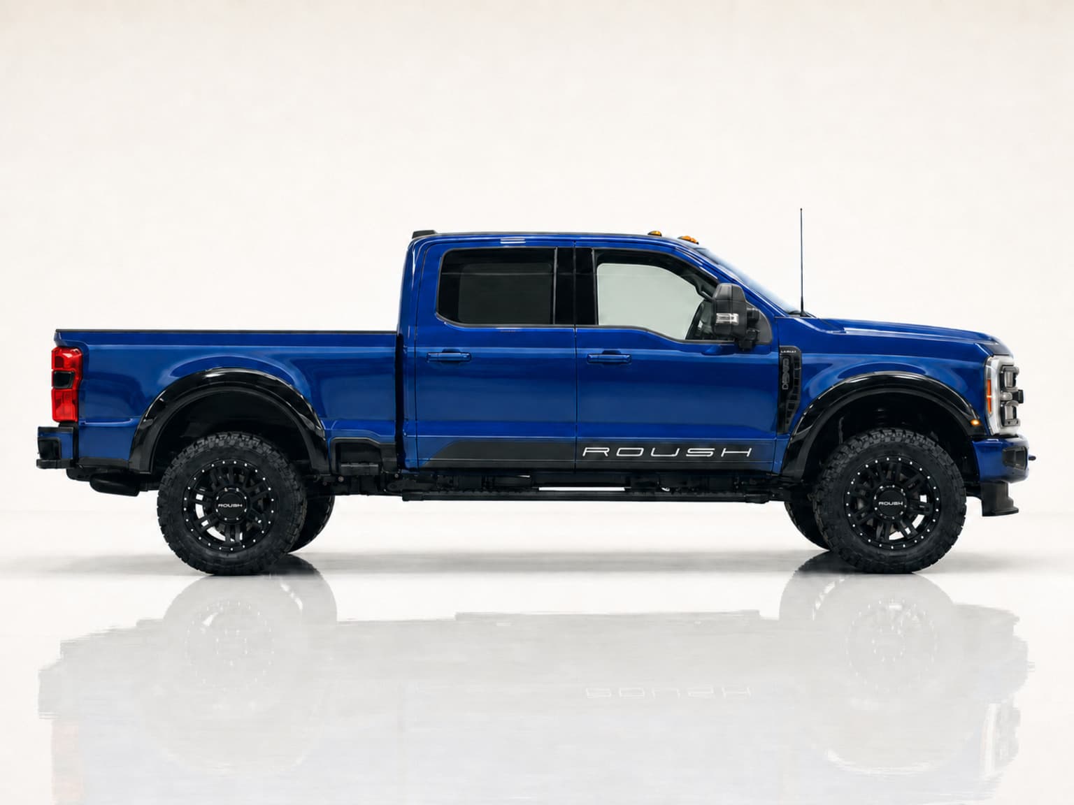 2026 Ford F-250SD Roush thumbnail 3