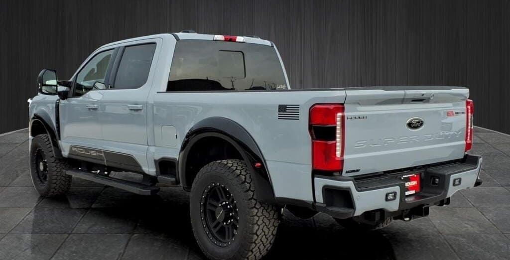 2026 Ford Super Duty F-250 Lariat ROUSH Super Duty thumbnail 3