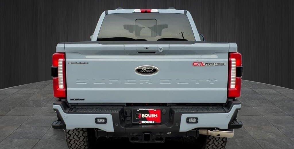 2026 Ford Super Duty F-250 Lariat ROUSH Super Duty thumbnail 4