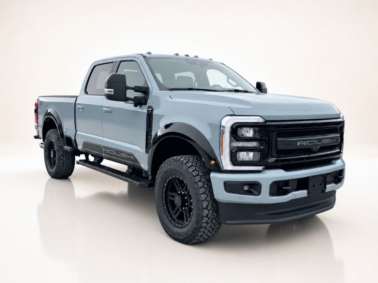 2026 Ford Super Duty F-250 Lariat ROUSH Super Duty thumbnail 3
