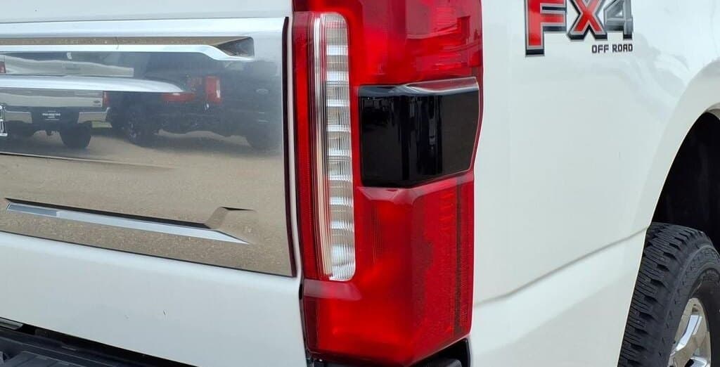 2025 Ford Super Duty F-250 King Ranch thumbnail 9