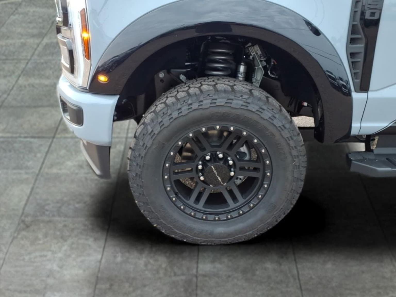 2026 Ford Super Duty F-250 Lariat ROUSH Super Duty thumbnail 7