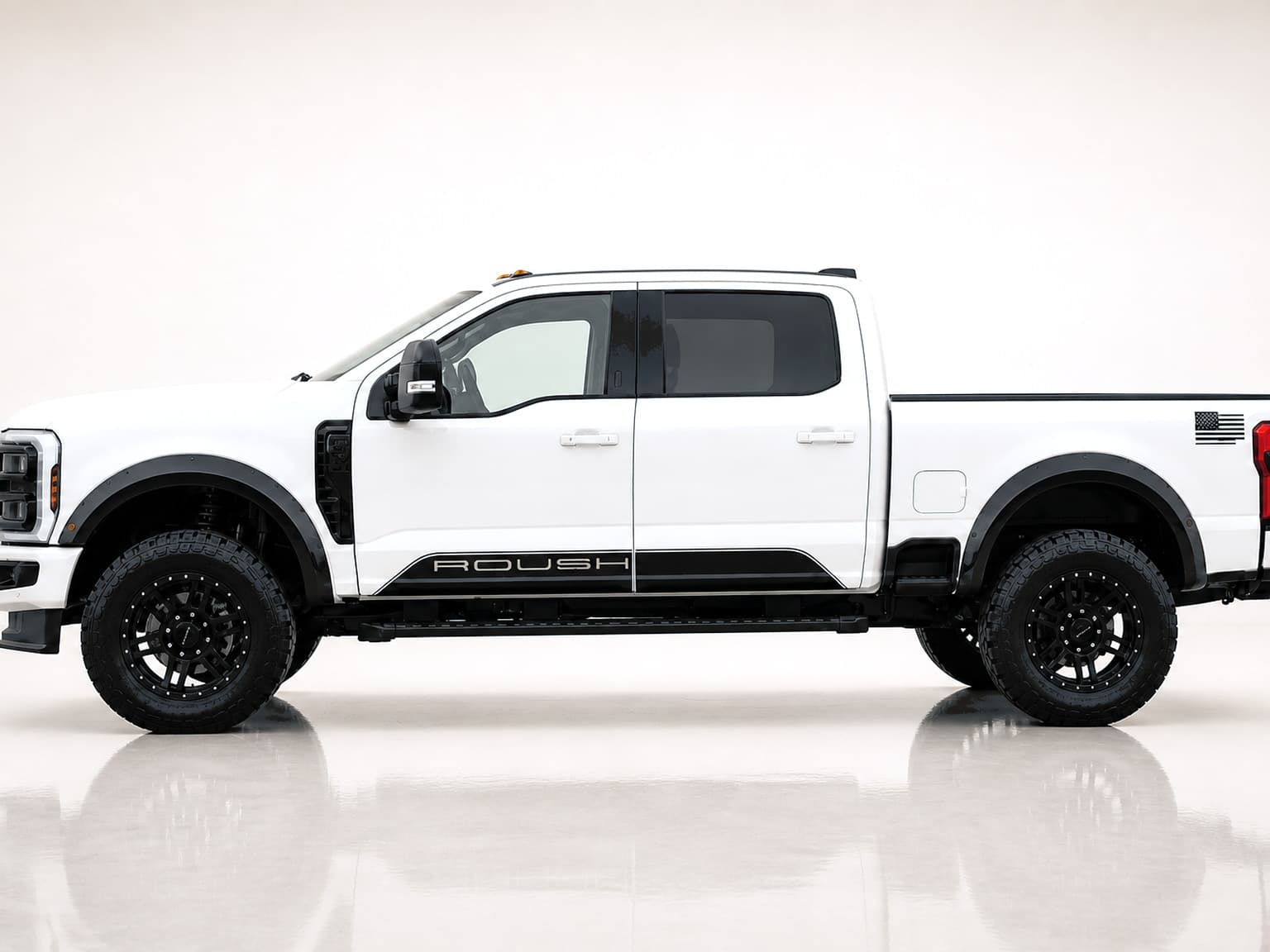 2026 Ford Super Duty ROUSH F-250 thumbnail 3